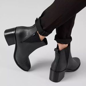 Toms Black Ankle Boots